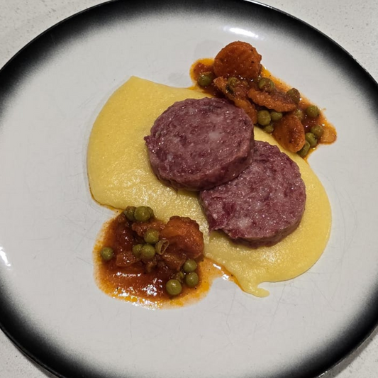 Exploring Cotechino: The Italian Sausage Perfect for Your Gourmet Meals