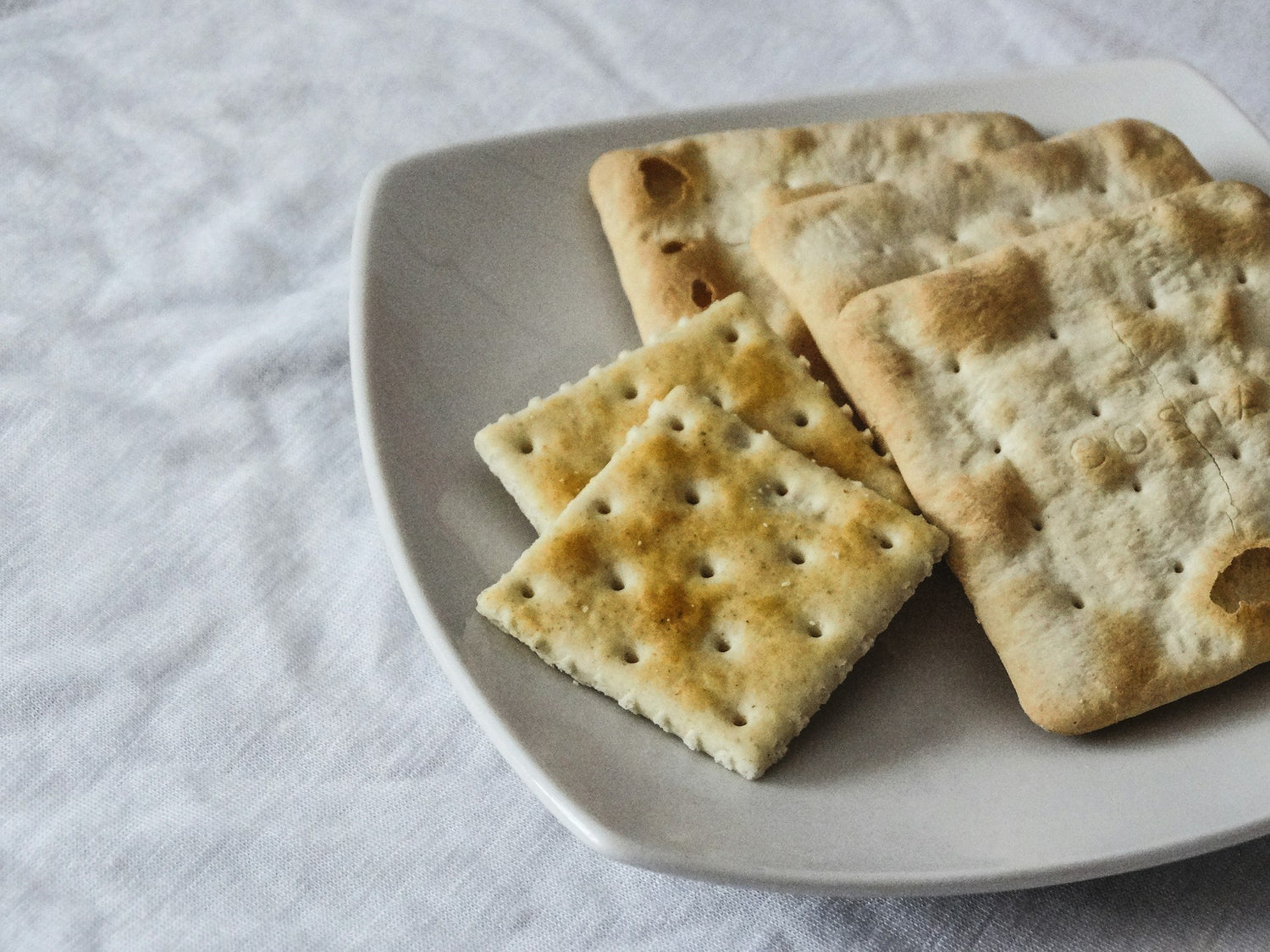 Bread, Breadsticks, Crackers & Chips